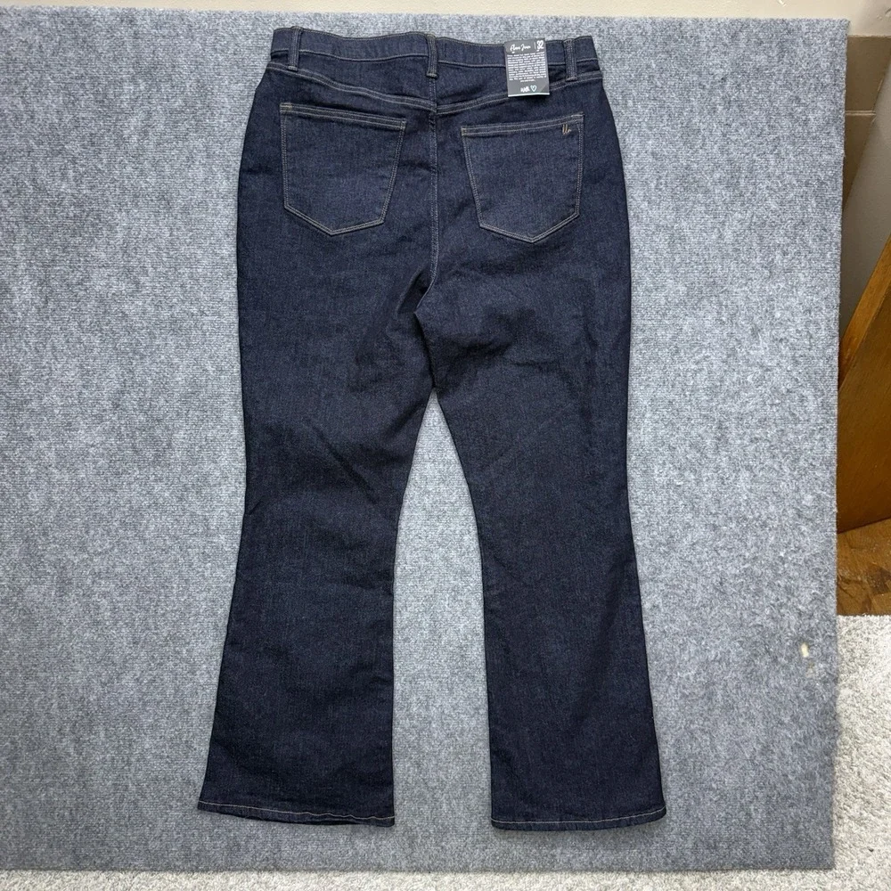 Lularoe Flare Jeans Women's size 32‎ Dark wash 32x32 Denim